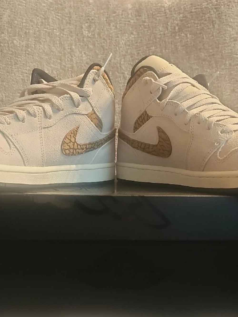 Air Jordan 1 Mid SE 'Brown Elephant'